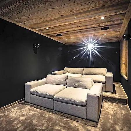 Unique Luxe Neuf 4* Valmorel